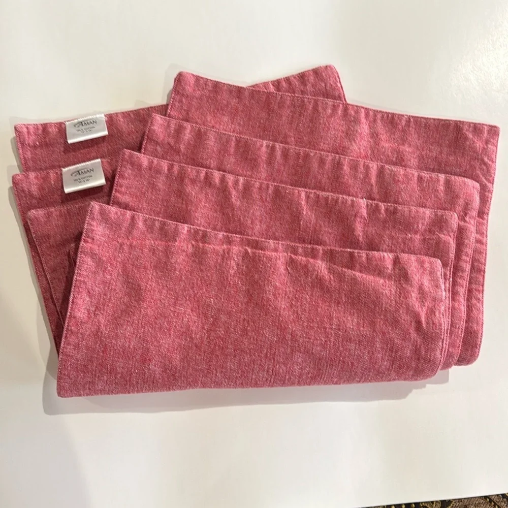 Aman Red Woven Farmhouse Textile Rectangular Placemats Set of 4